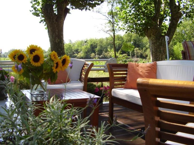Peniche Le Black Mountain Hotel Villepinte  Bagian luar foto